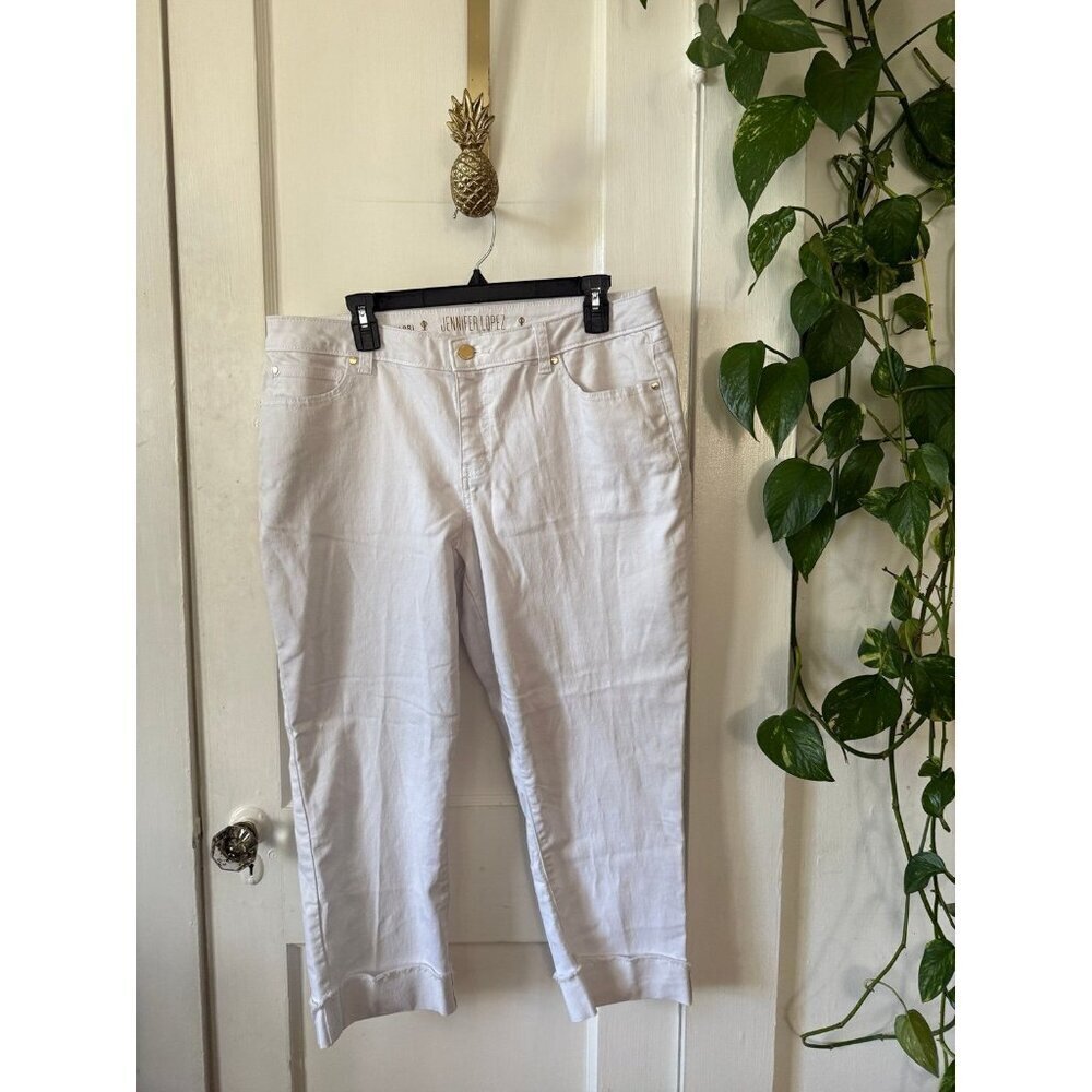 Jennifer Lopez Capris size 16 women’s white pants